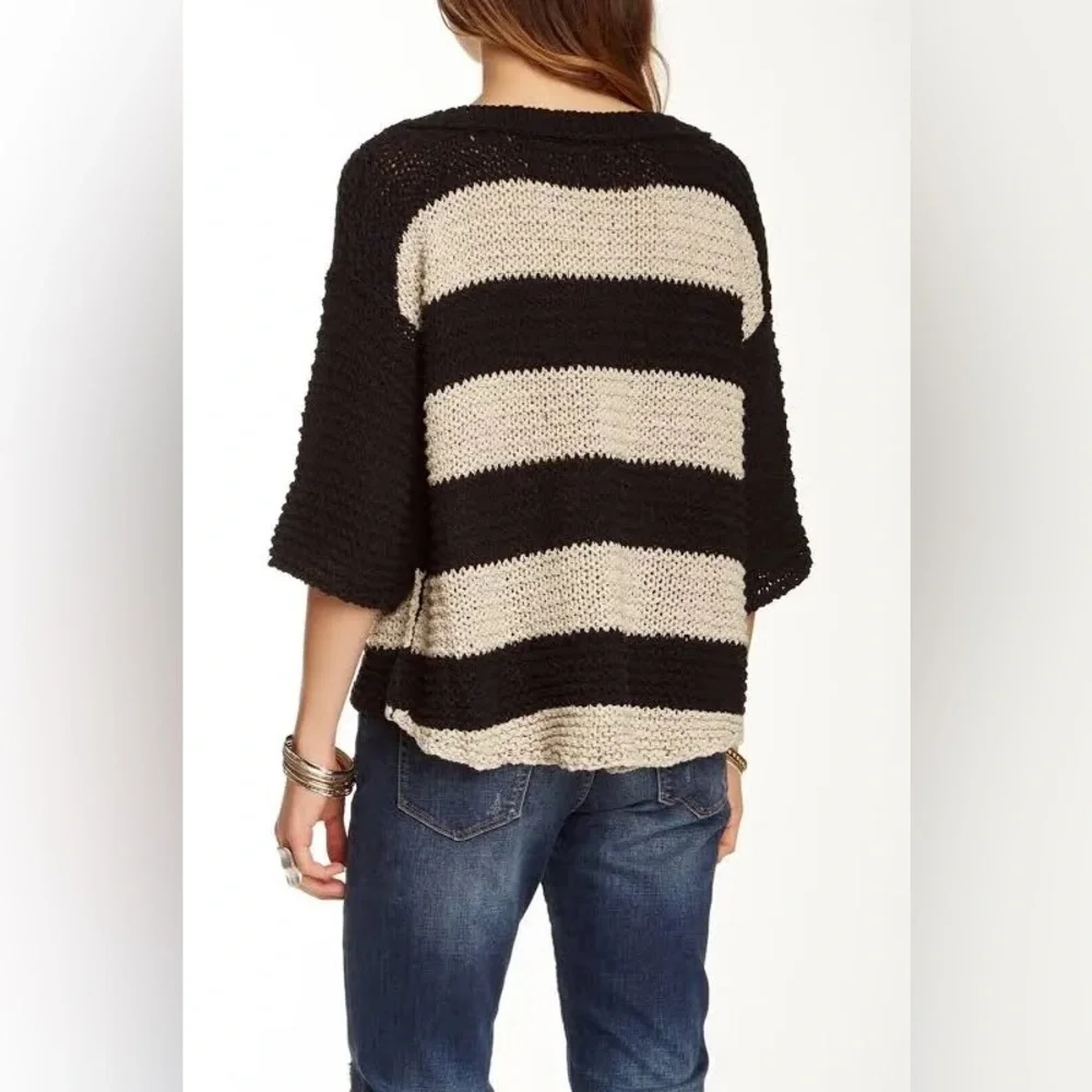 Free People striped cozy v-neck quarter‎ length sweater
